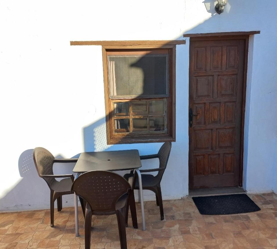 Encantadora Casita Con Molino Y Piscina Antigua  Buitenkant foto